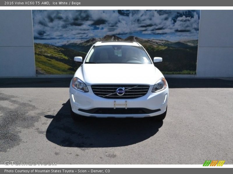 Ice White / Beige 2016 Volvo XC60 T5 AWD