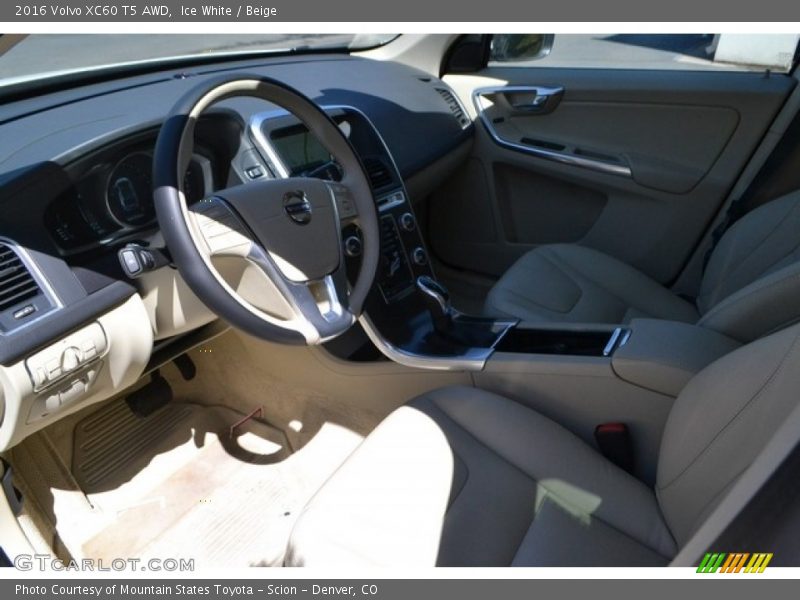 Ice White / Beige 2016 Volvo XC60 T5 AWD