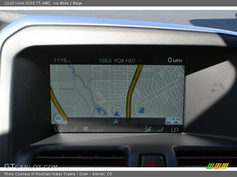 Ice White / Beige 2016 Volvo XC60 T5 AWD