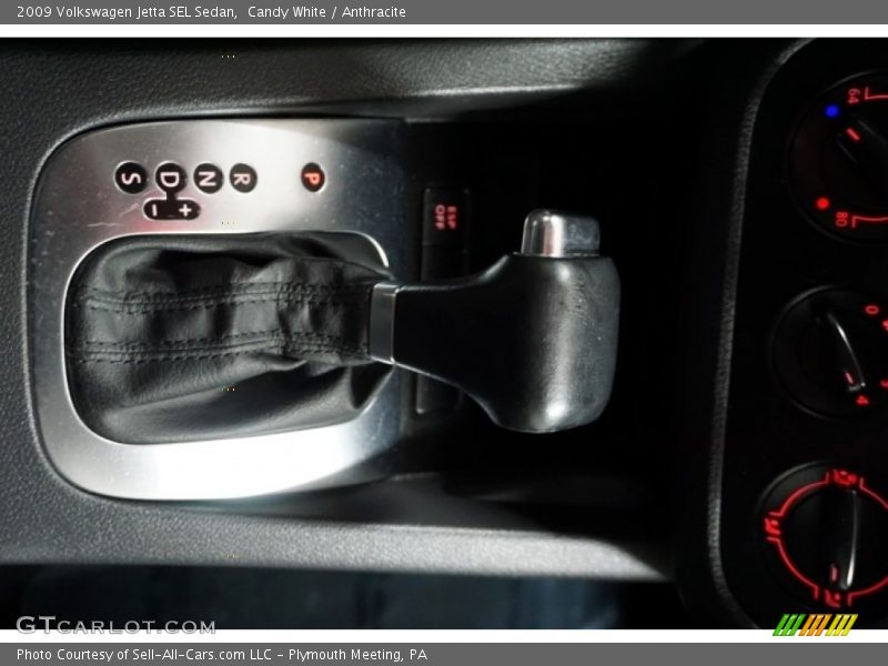 Candy White / Anthracite 2009 Volkswagen Jetta SEL Sedan