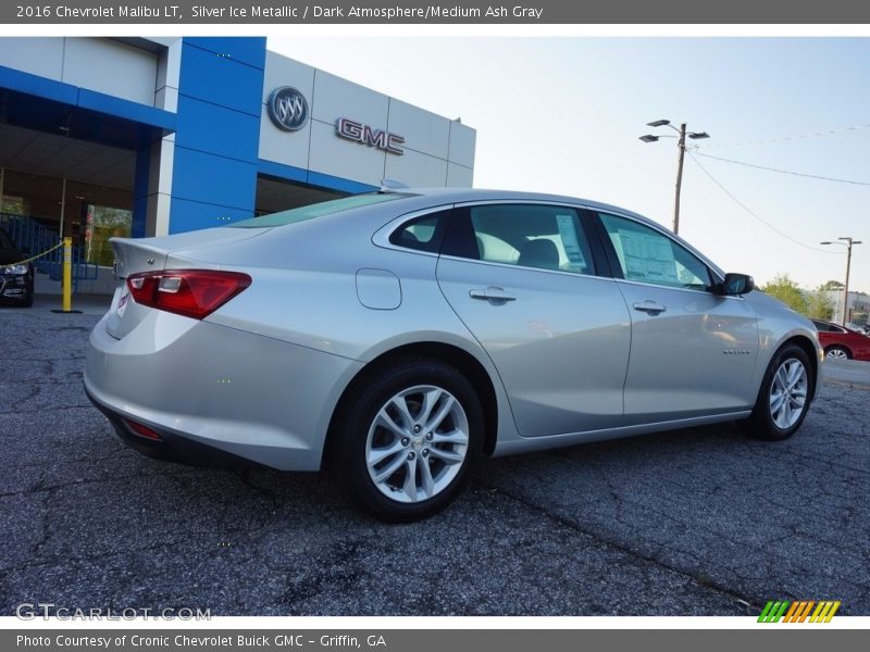 Silver Ice Metallic / Dark Atmosphere/Medium Ash Gray 2016 Chevrolet Malibu LT