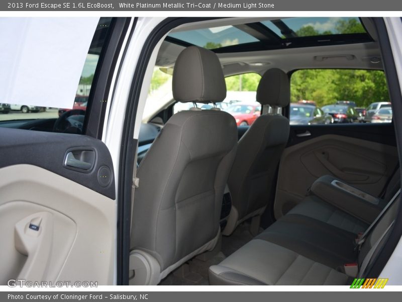 White Platinum Metallic Tri-Coat / Medium Light Stone 2013 Ford Escape SE 1.6L EcoBoost
