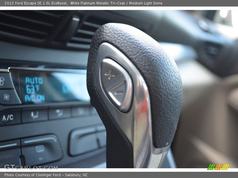 White Platinum Metallic Tri-Coat / Medium Light Stone 2013 Ford Escape SE 1.6L EcoBoost