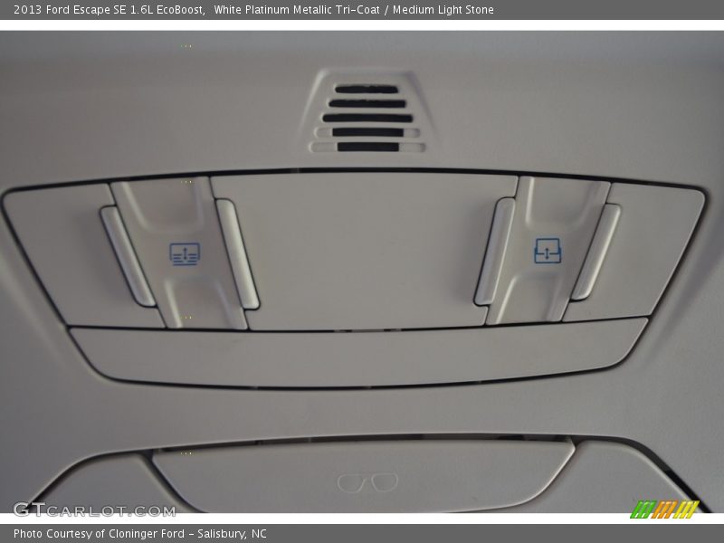 White Platinum Metallic Tri-Coat / Medium Light Stone 2013 Ford Escape SE 1.6L EcoBoost