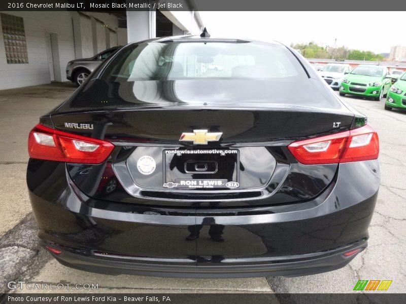 Mosaic Black Metallic / Jet Black 2016 Chevrolet Malibu LT