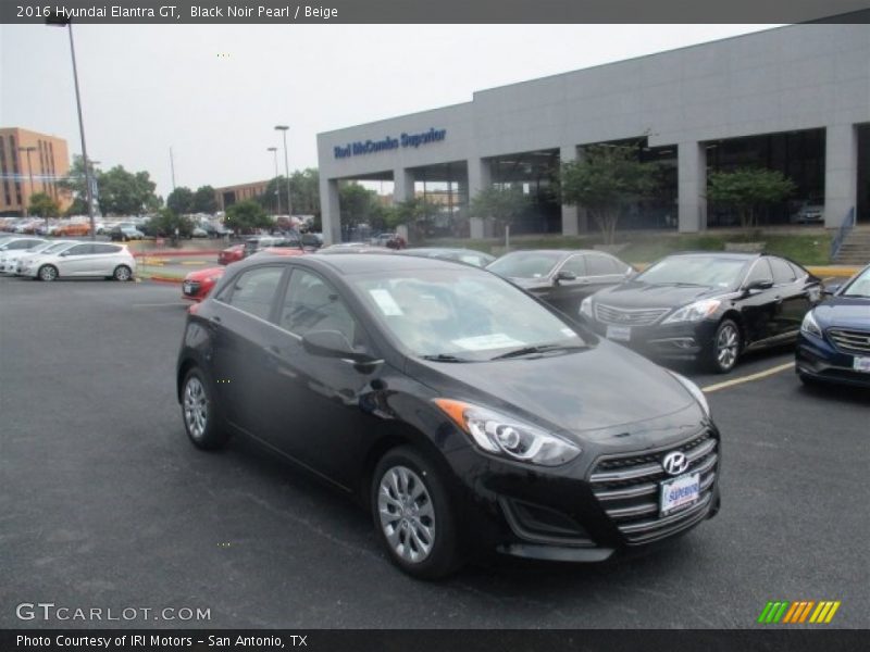Black Noir Pearl / Beige 2016 Hyundai Elantra GT