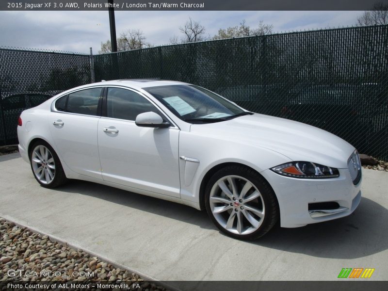 Front 3/4 View of 2015 XF 3.0 AWD