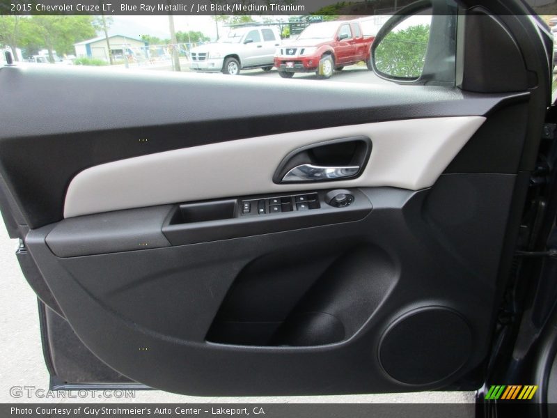 Blue Ray Metallic / Jet Black/Medium Titanium 2015 Chevrolet Cruze LT