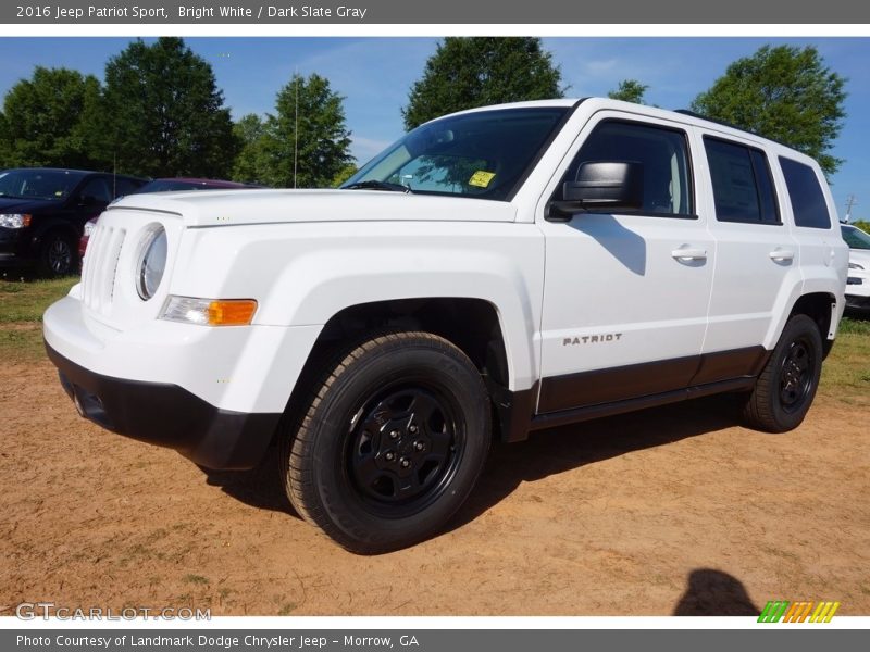 Bright White / Dark Slate Gray 2016 Jeep Patriot Sport