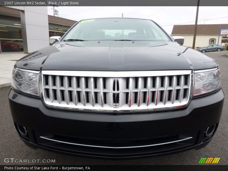 Black / Light Stone 2007 Lincoln MKZ Sedan
