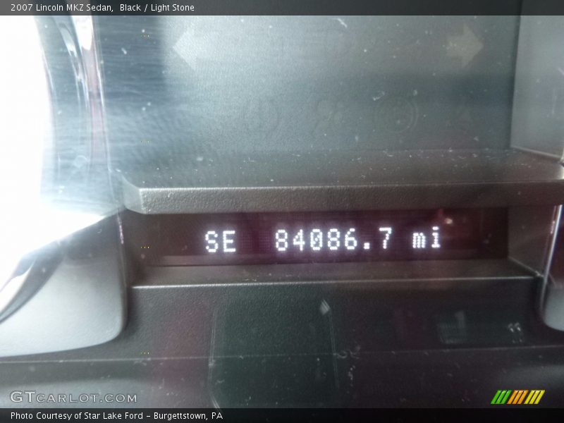 Black / Light Stone 2007 Lincoln MKZ Sedan