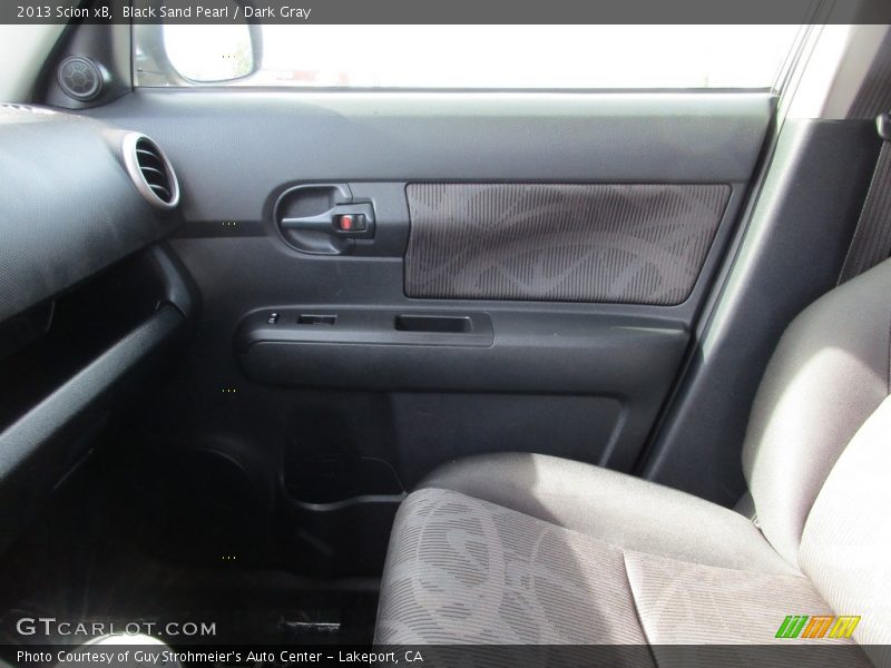 Black Sand Pearl / Dark Gray 2013 Scion xB