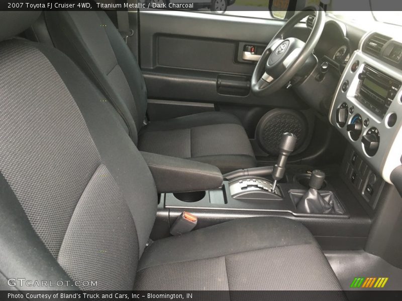 Titanium Metallic / Dark Charcoal 2007 Toyota FJ Cruiser 4WD