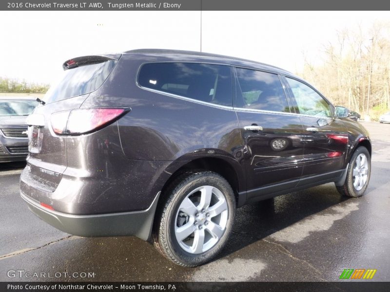 Tungsten Metallic / Ebony 2016 Chevrolet Traverse LT AWD