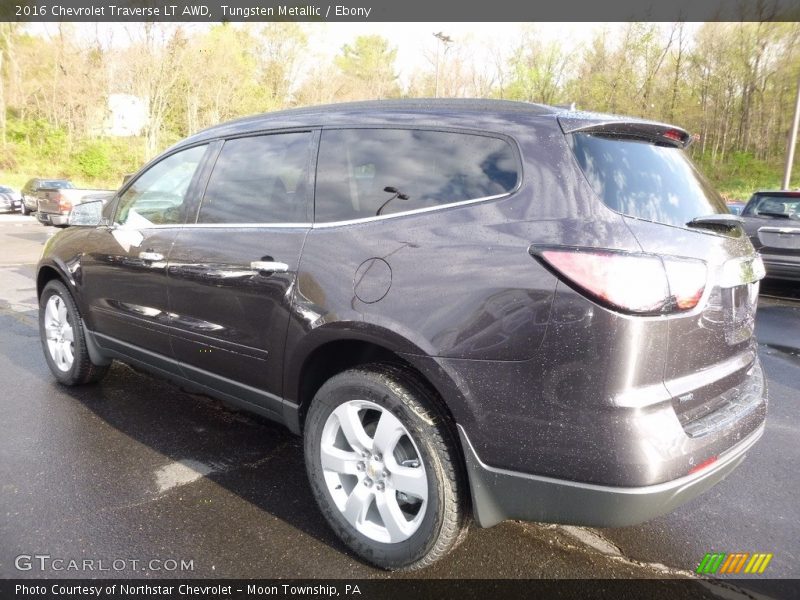 Tungsten Metallic / Ebony 2016 Chevrolet Traverse LT AWD