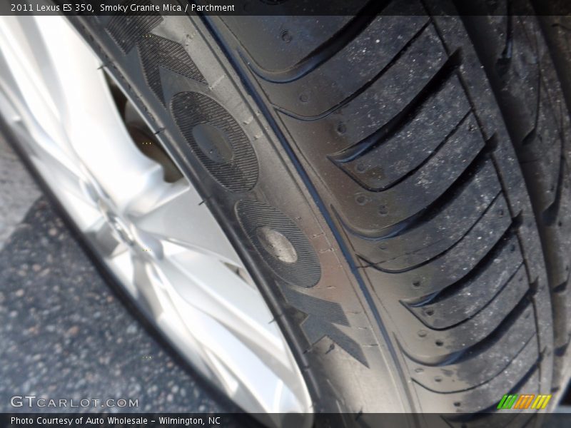 Smoky Granite Mica / Parchment 2011 Lexus ES 350