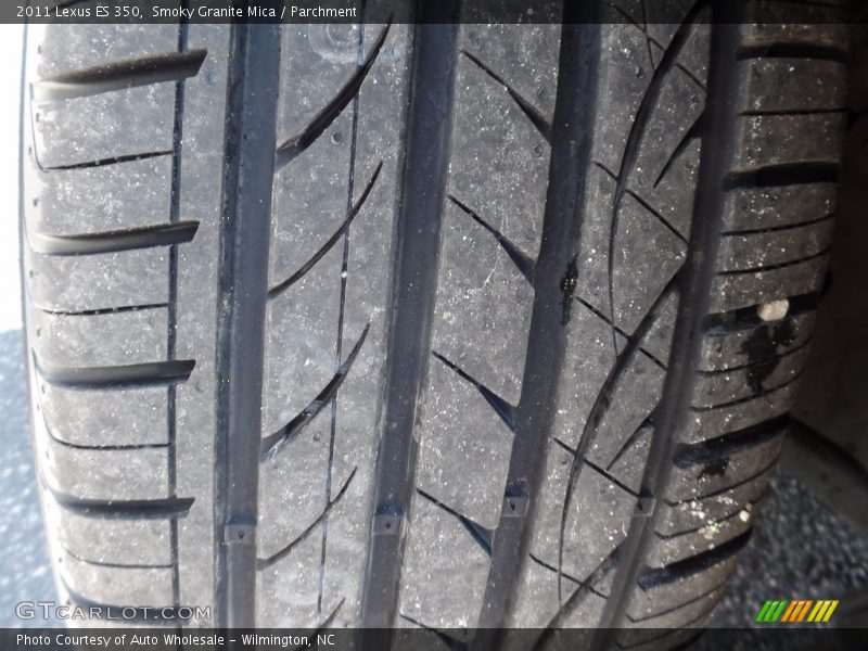 Smoky Granite Mica / Parchment 2011 Lexus ES 350