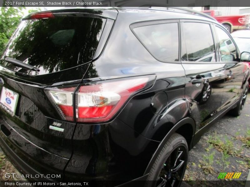 Shadow Black / Charcoal Black 2017 Ford Escape SE