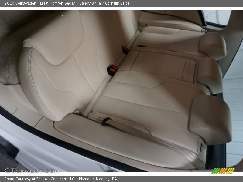 Candy White / Cornsilk Beige 2010 Volkswagen Passat Komfort Sedan