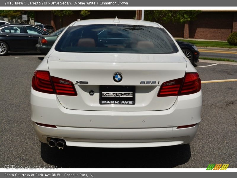 Alpine White / Cinnamon Brown 2013 BMW 5 Series 528i xDrive Sedan