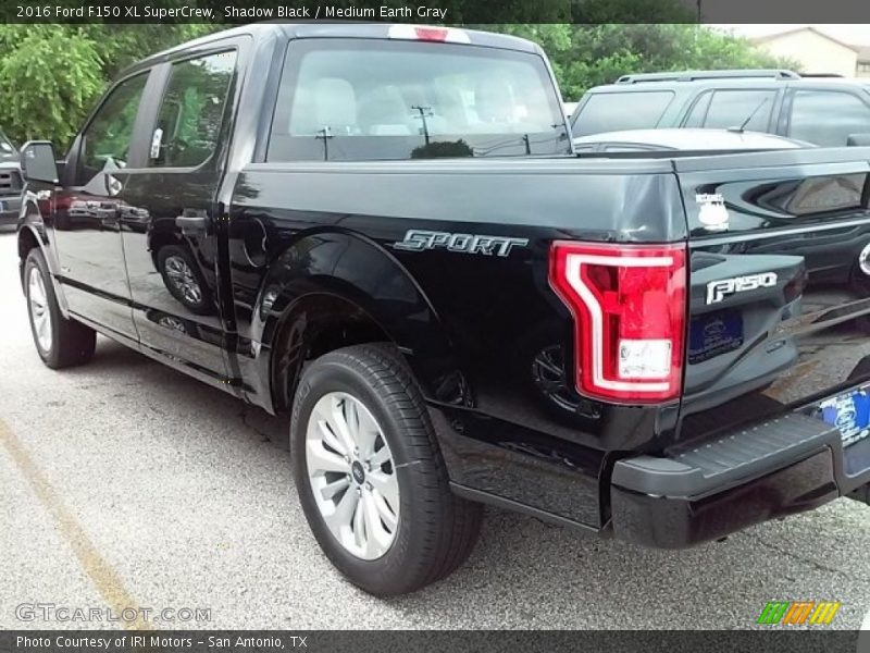 Shadow Black / Medium Earth Gray 2016 Ford F150 XL SuperCrew