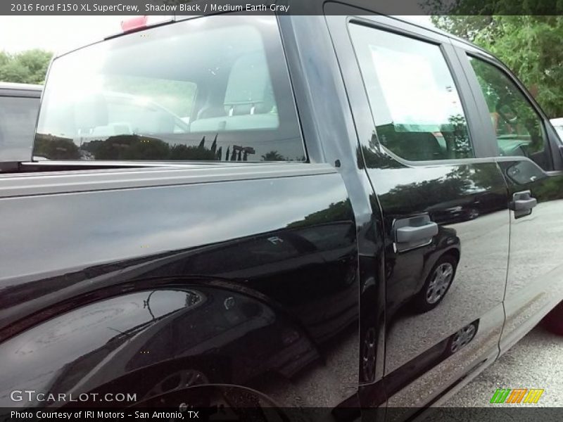 Shadow Black / Medium Earth Gray 2016 Ford F150 XL SuperCrew