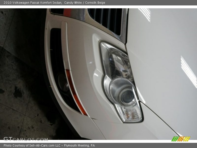 Candy White / Cornsilk Beige 2010 Volkswagen Passat Komfort Sedan