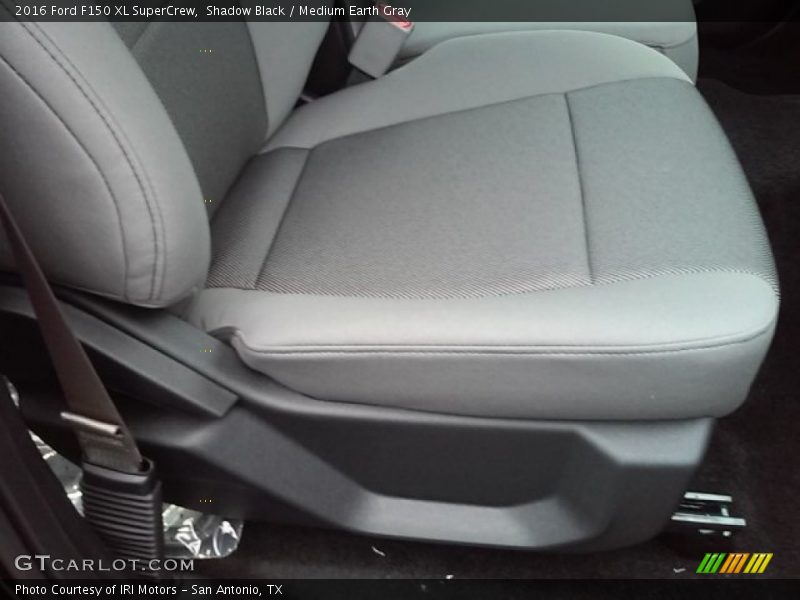 Shadow Black / Medium Earth Gray 2016 Ford F150 XL SuperCrew