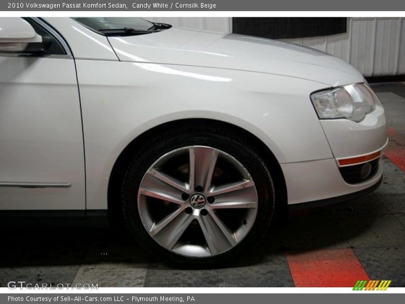 Candy White / Cornsilk Beige 2010 Volkswagen Passat Komfort Sedan