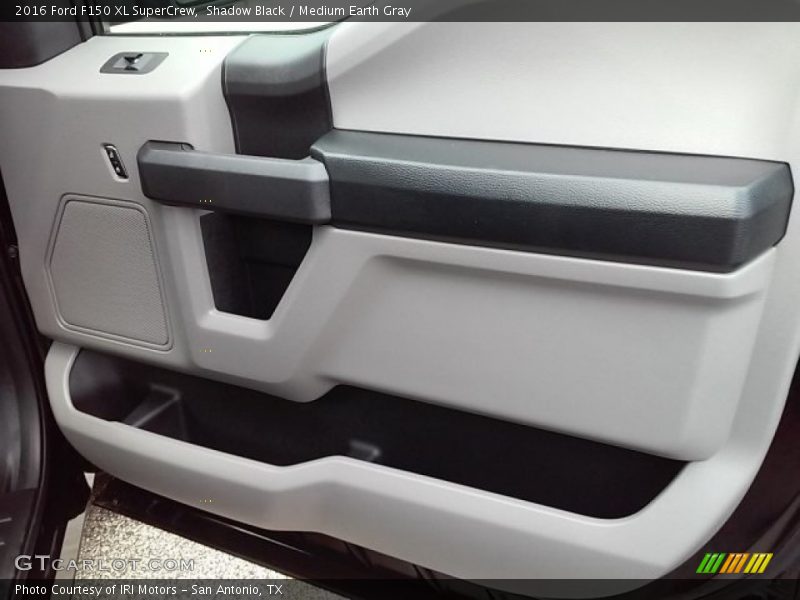 Shadow Black / Medium Earth Gray 2016 Ford F150 XL SuperCrew