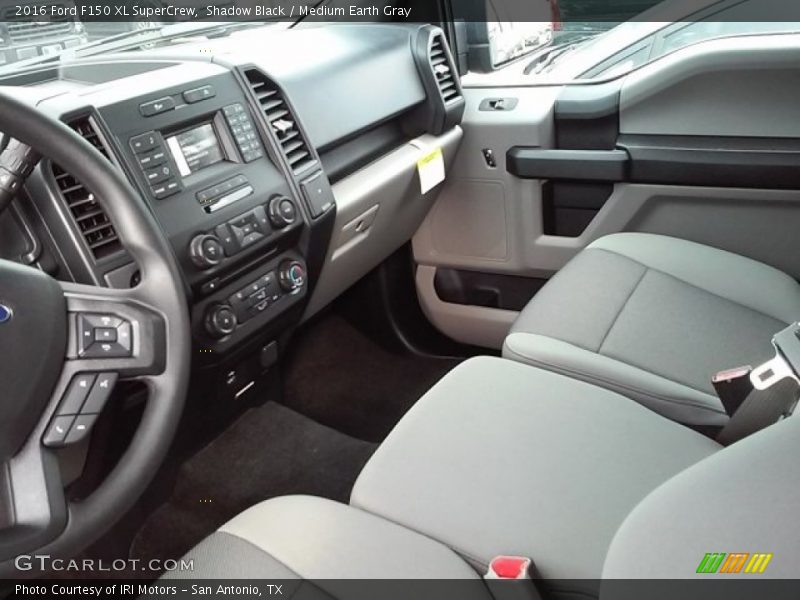 Shadow Black / Medium Earth Gray 2016 Ford F150 XL SuperCrew