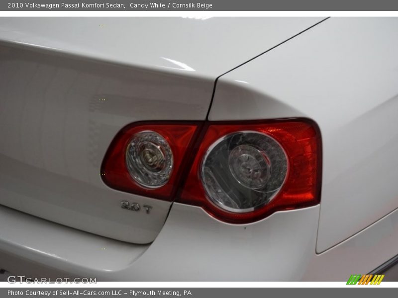Candy White / Cornsilk Beige 2010 Volkswagen Passat Komfort Sedan