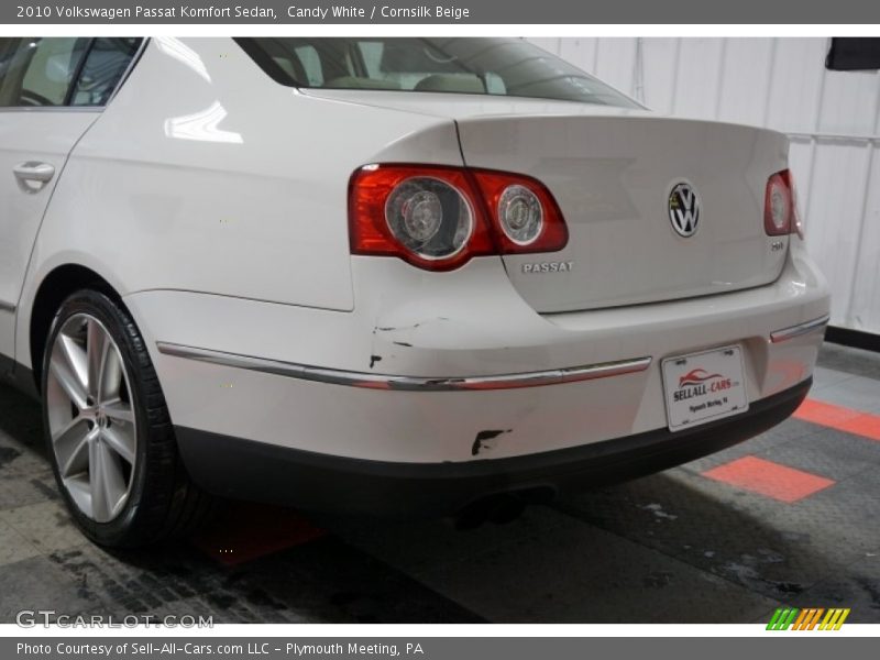 Candy White / Cornsilk Beige 2010 Volkswagen Passat Komfort Sedan