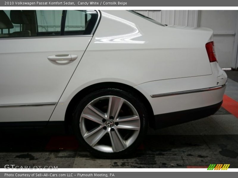 Candy White / Cornsilk Beige 2010 Volkswagen Passat Komfort Sedan