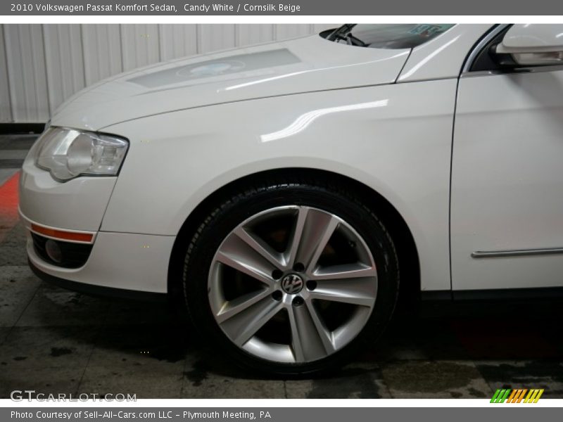 Candy White / Cornsilk Beige 2010 Volkswagen Passat Komfort Sedan