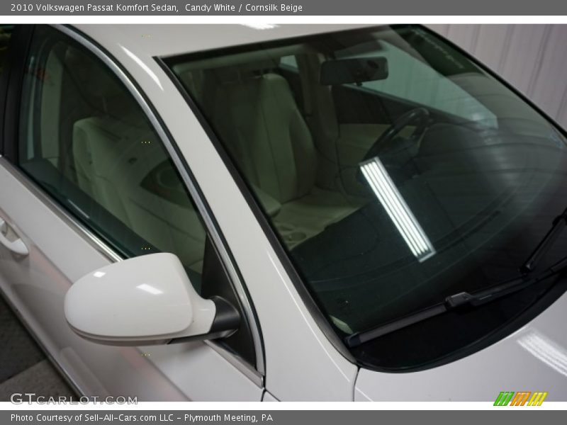Candy White / Cornsilk Beige 2010 Volkswagen Passat Komfort Sedan