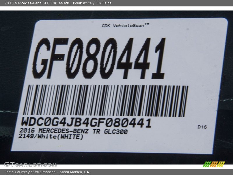 Polar White / Silk Beige 2016 Mercedes-Benz GLC 300 4Matic
