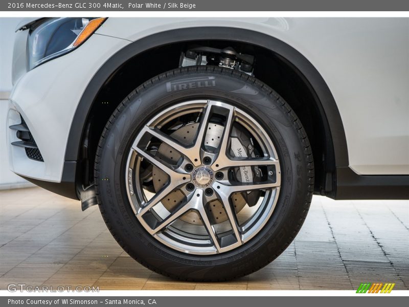 Polar White / Silk Beige 2016 Mercedes-Benz GLC 300 4Matic