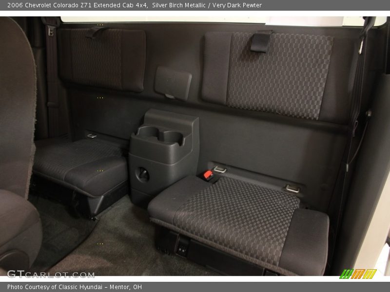 Silver Birch Metallic / Very Dark Pewter 2006 Chevrolet Colorado Z71 Extended Cab 4x4