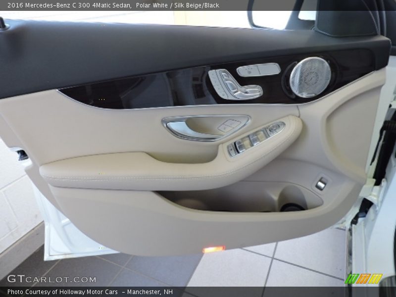 Polar White / Silk Beige/Black 2016 Mercedes-Benz C 300 4Matic Sedan
