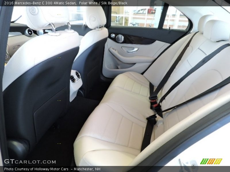 Polar White / Silk Beige/Black 2016 Mercedes-Benz C 300 4Matic Sedan