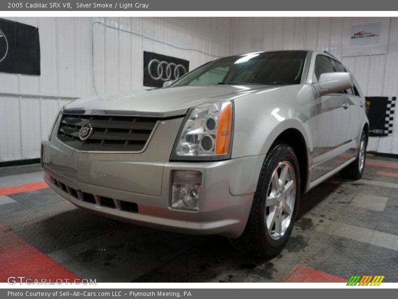 Silver Smoke / Light Gray 2005 Cadillac SRX V8