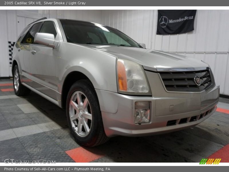 Silver Smoke / Light Gray 2005 Cadillac SRX V8