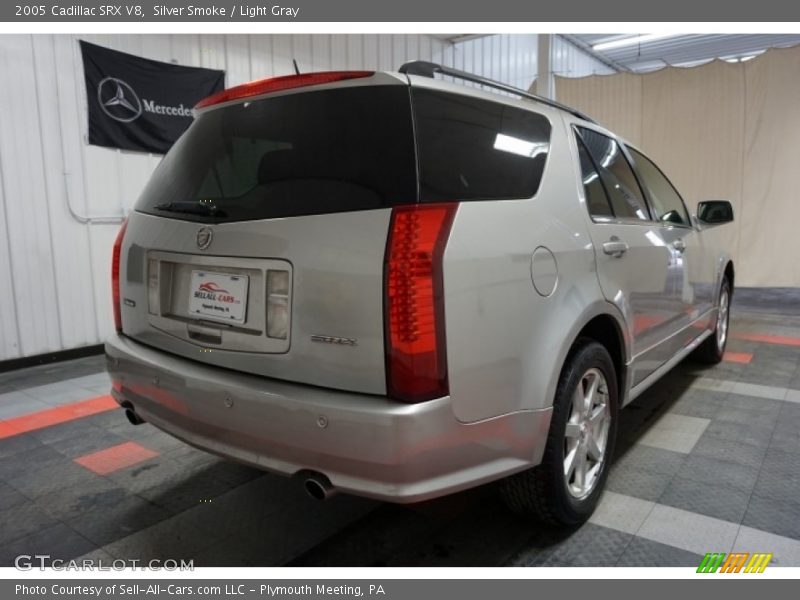 Silver Smoke / Light Gray 2005 Cadillac SRX V8