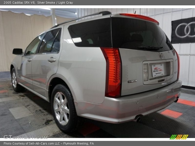 Silver Smoke / Light Gray 2005 Cadillac SRX V8