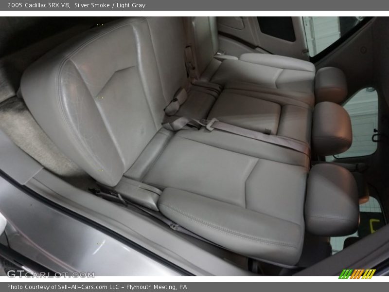 Silver Smoke / Light Gray 2005 Cadillac SRX V8