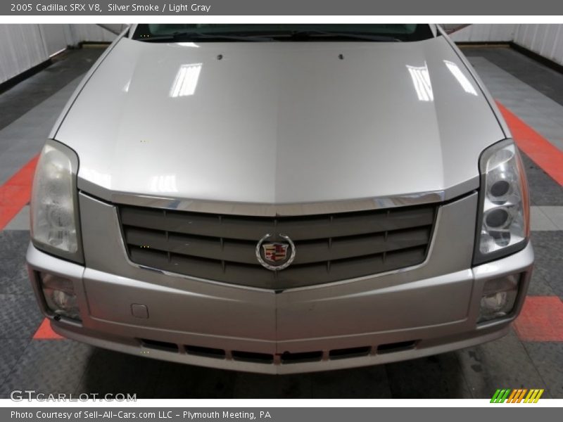 Silver Smoke / Light Gray 2005 Cadillac SRX V8