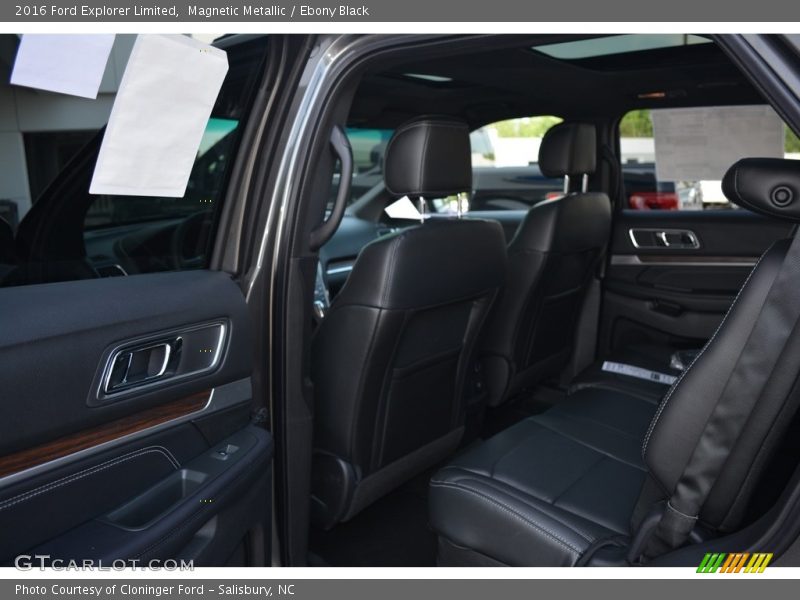 Magnetic Metallic / Ebony Black 2016 Ford Explorer Limited