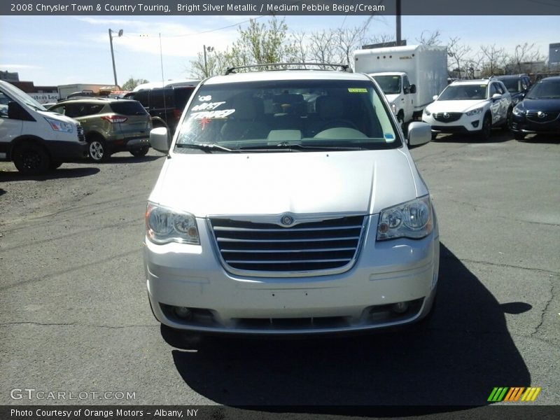 Bright Silver Metallic / Medium Pebble Beige/Cream 2008 Chrysler Town & Country Touring