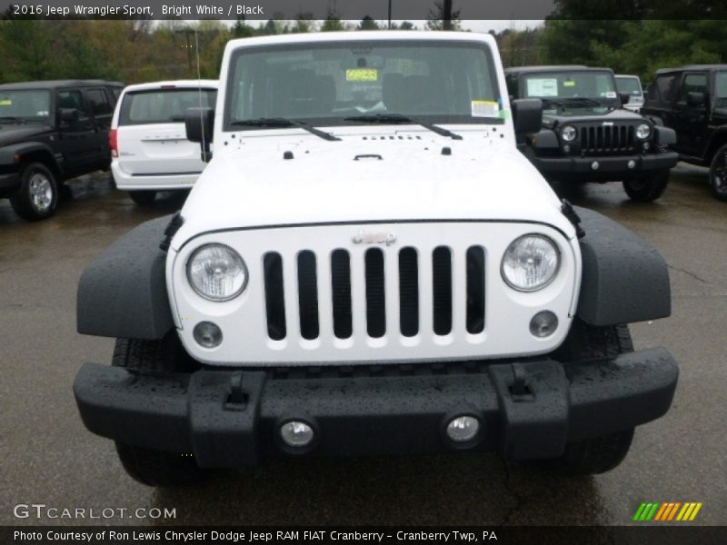 Bright White / Black 2016 Jeep Wrangler Sport